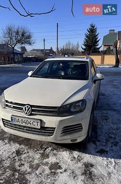 Позашляховик / Кросовер Volkswagen Touareg 2011 в Олександрії