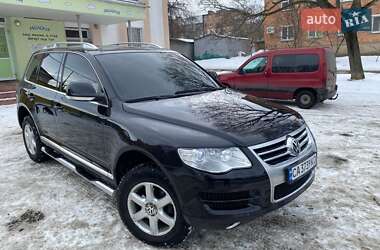Внедорожник / Кроссовер Volkswagen Touareg 2007 в Умани