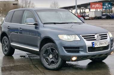 Внедорожник / Кроссовер Volkswagen Touareg 2008 в Львове