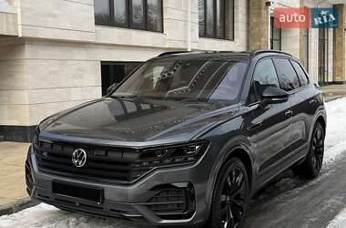 Внедорожник / Кроссовер Volkswagen Touareg 2023 в Киеве