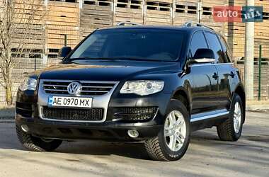 Позашляховик / Кросовер Volkswagen Touareg 2010 в Дніпрі