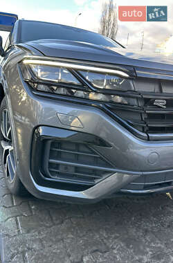 Внедорожник / Кроссовер Volkswagen Touareg 2023 в Киеве