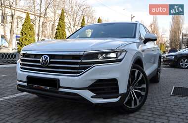 Внедорожник / Кроссовер Volkswagen Touareg 2020 в Одессе