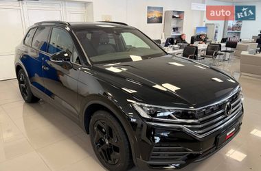 Внедорожник / Кроссовер Volkswagen Touareg 2026 в Киеве