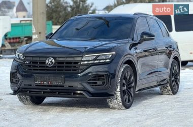 Позашляховик / Кросовер Volkswagen Touareg 2018 в Луцьку