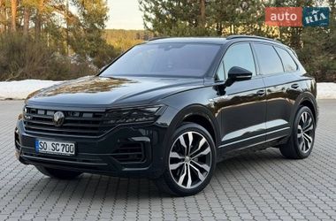 Позашляховик / Кросовер Volkswagen Touareg 2020 в Рівному