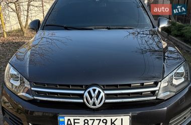 Позашляховик / Кросовер Volkswagen Touareg 2013 в Павлограді