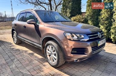 Внедорожник / Кроссовер Volkswagen Touareg 2013 в Ивано-Франковске