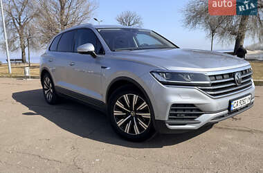 Внедорожник / Кроссовер Volkswagen Touareg 2021 в Черкассах