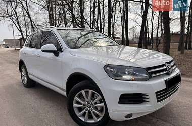 Внедорожник / Кроссовер Volkswagen Touareg 2013 в Ахтырке