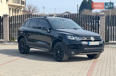 Позашляховик / Кросовер Volkswagen Touareg 2013 в Івано-Франківську