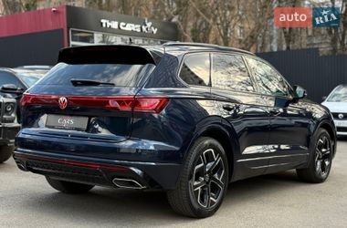 Внедорожник / Кроссовер Volkswagen Touareg 2023 в Киеве