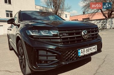 Позашляховик / Кросовер Volkswagen Touareg 2025 в Києві