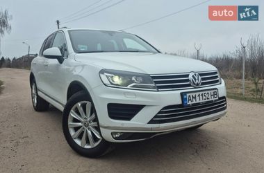 Позашляховик / Кросовер Volkswagen Touareg 2016 в Бердичеві