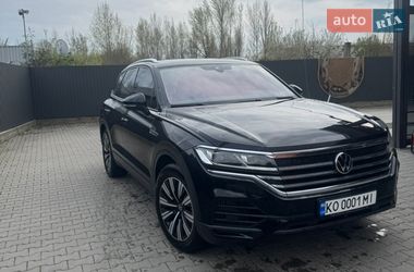 Позашляховик / Кросовер Volkswagen Touareg 2020 в Береговому