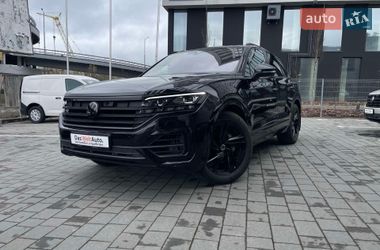 Позашляховик / Кросовер Volkswagen Touareg 2022 в Івано-Франківську