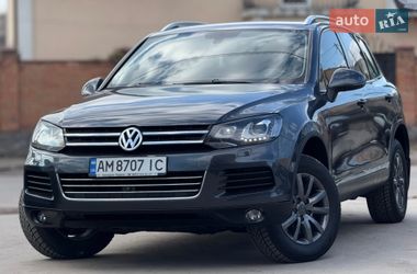 Позашляховик / Кросовер Volkswagen Touareg 2010 в Бердичеві