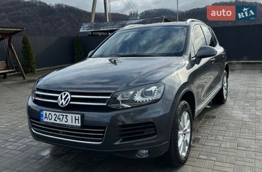 Внедорожник / Кроссовер Volkswagen Touareg 2012 в Ужгороде