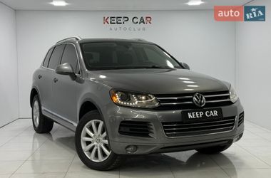 Позашляховик / Кросовер Volkswagen Touareg 2011 в Одесі