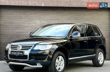 Позашляховик / Кросовер Volkswagen Touareg 2007 в Миколаєві