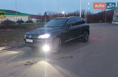 Позашляховик / Кросовер Volkswagen Touareg 2012 в Хмельницькому