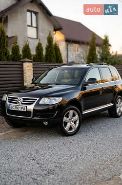 Позашляховик / Кросовер Volkswagen Touareg 2007 в Львові