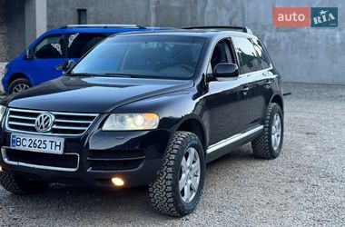 Внедорожник / Кроссовер Volkswagen Touareg 2003 в Рахове