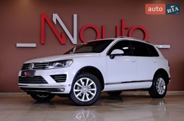 Позашляховик / Кросовер Volkswagen Touareg 2017 в Одесі