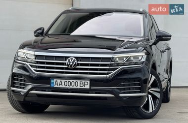 Внедорожник / Кроссовер Volkswagen Touareg 2021 в Сарнах