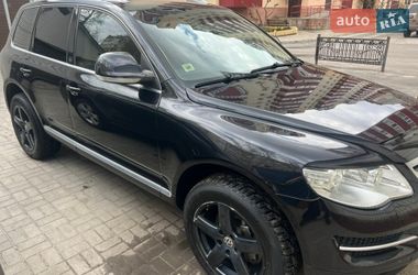 Внедорожник / Кроссовер Volkswagen Touareg 2007 в Сумах