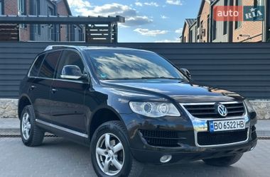 Внедорожник / Кроссовер Volkswagen Touareg 2008 в Тернополе