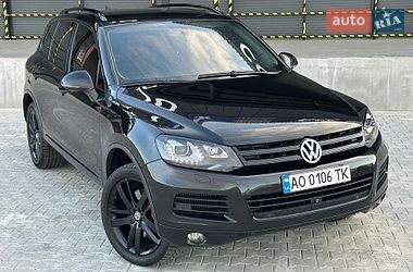 Внедорожник / Кроссовер Volkswagen Touareg 2011 в Мукачево