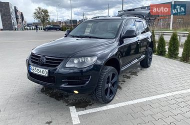 Позашляховик / Кросовер Volkswagen Touareg 2010 в Вінниці