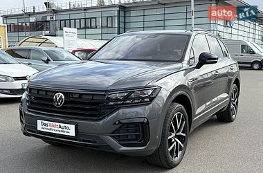 Внедорожник / Кроссовер Volkswagen Touareg 2023 в Киеве