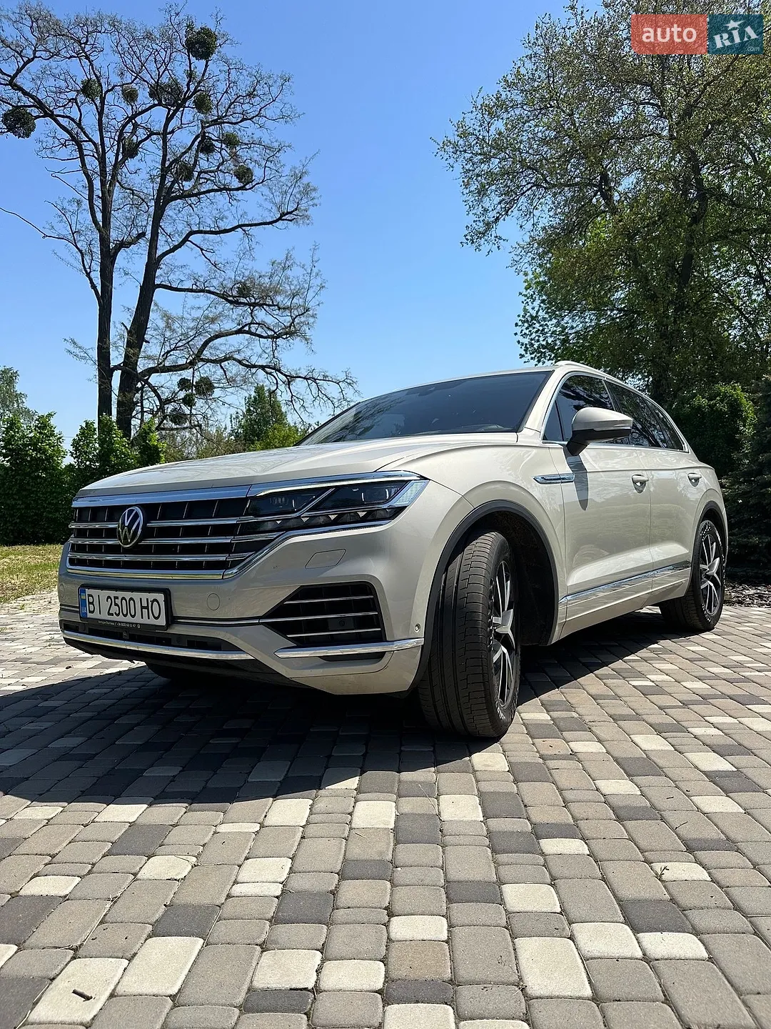 2020 Volkswagen Touareg - мініатюра 10