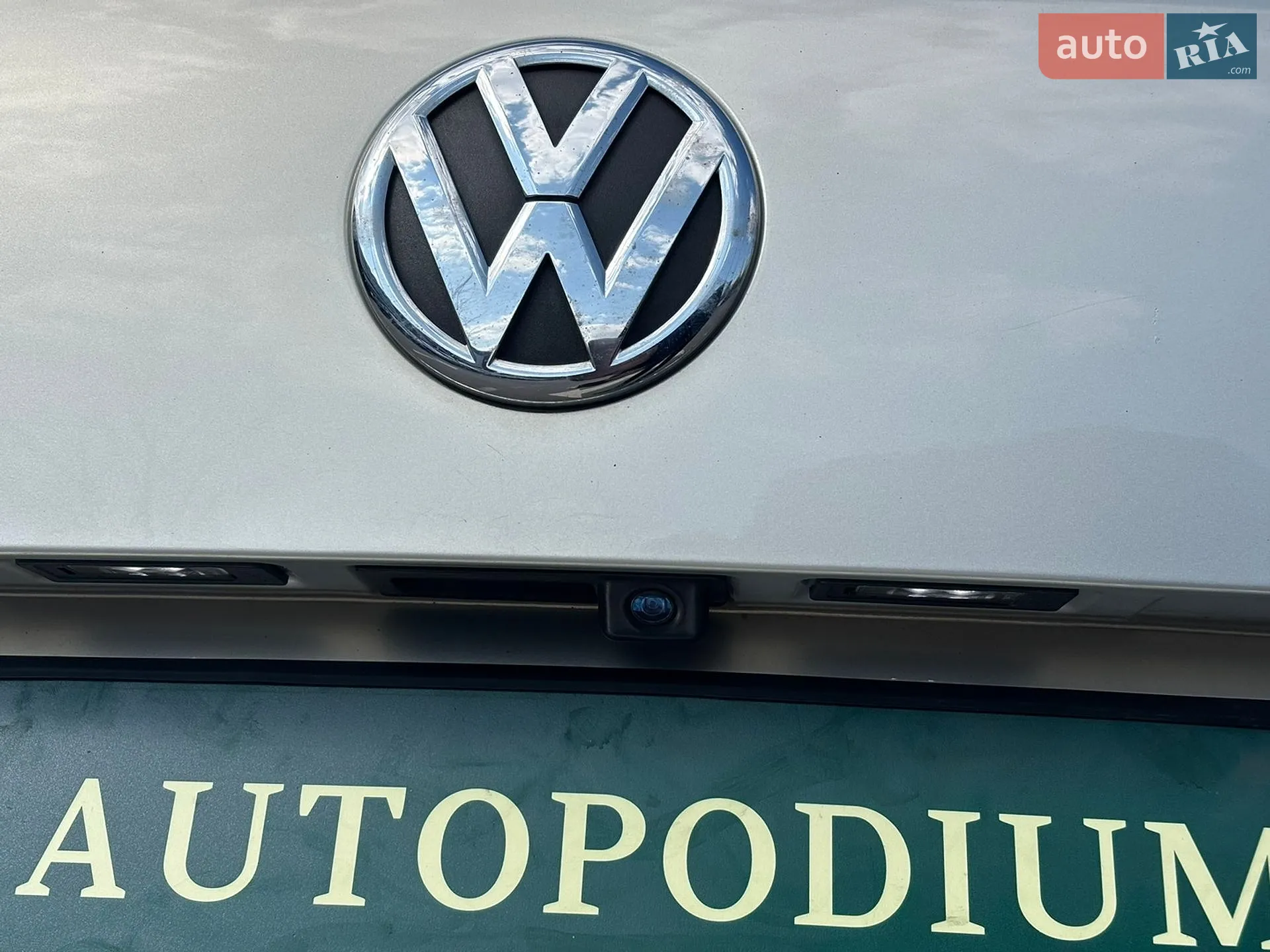 2014 Volkswagen Touareg - мініатюра 21