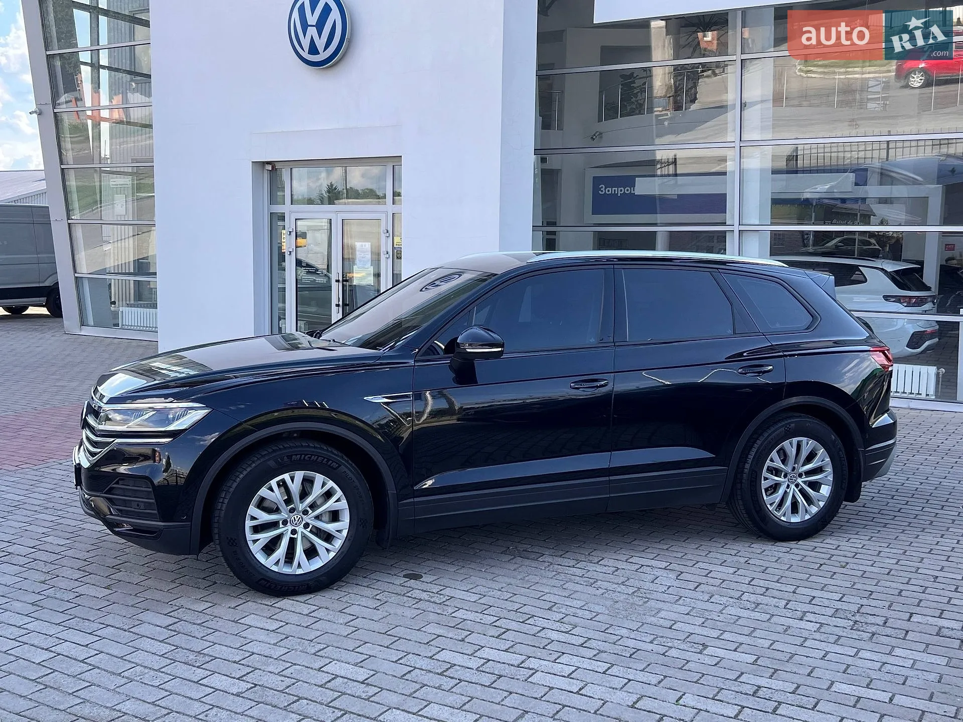 2021 Volkswagen Touareg - мініатюра 11