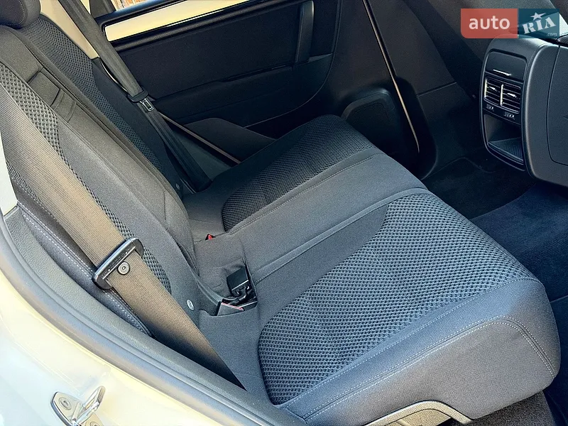 Volkswagen Touareg 2011 VIN WVGZZZ7PZBD028420 фото оголошення 91 з 162