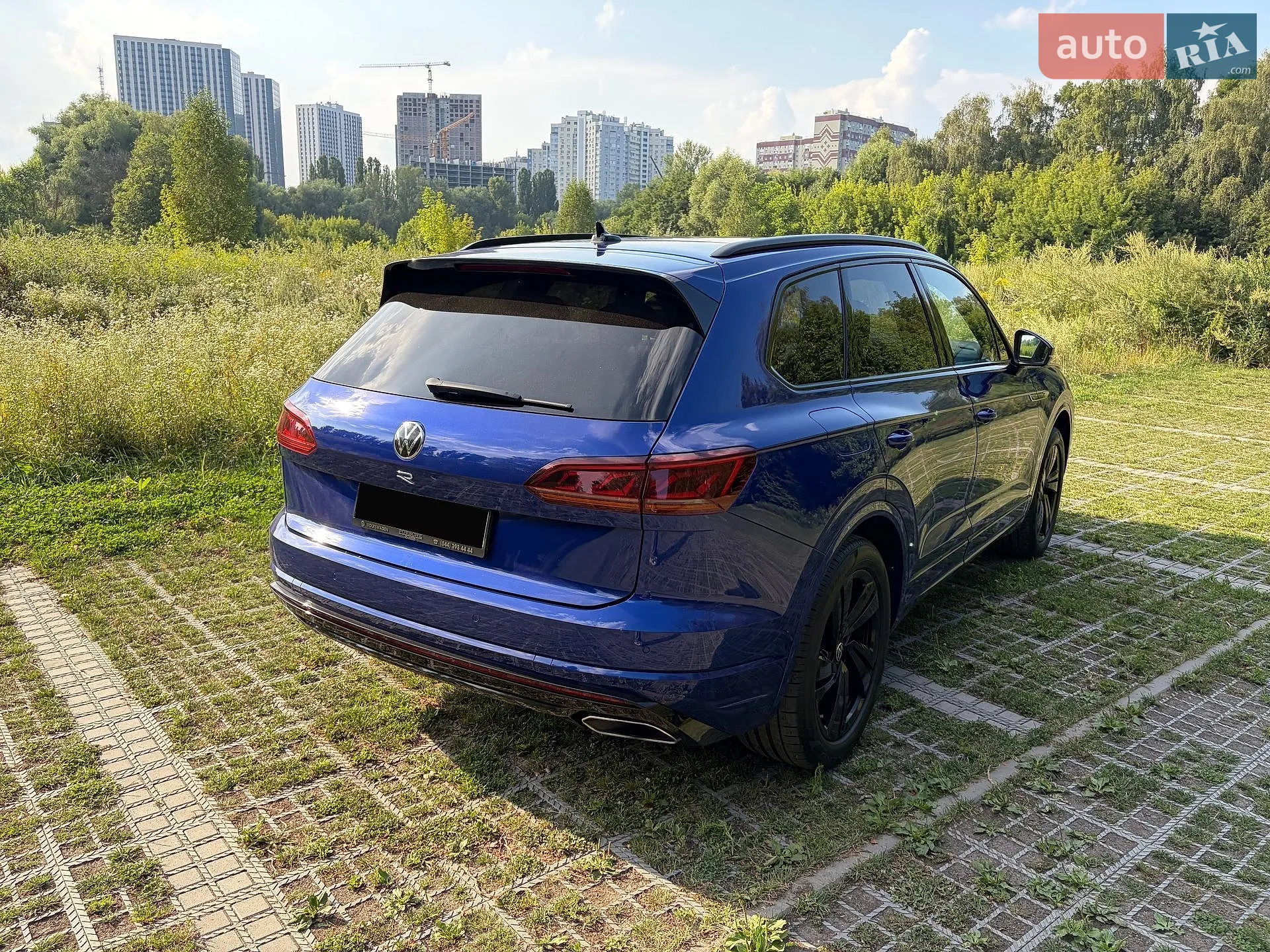 2021 Volkswagen Touareg - мініатюра 9