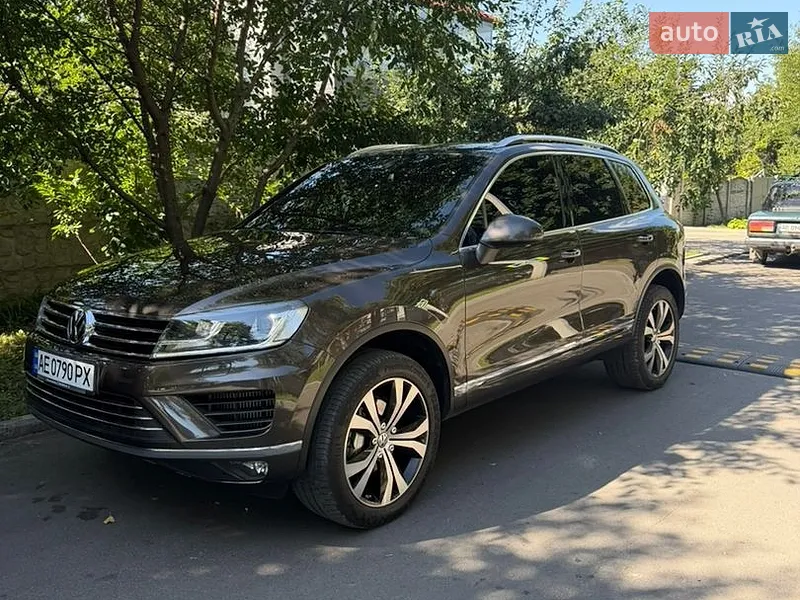Volkswagen Touareg