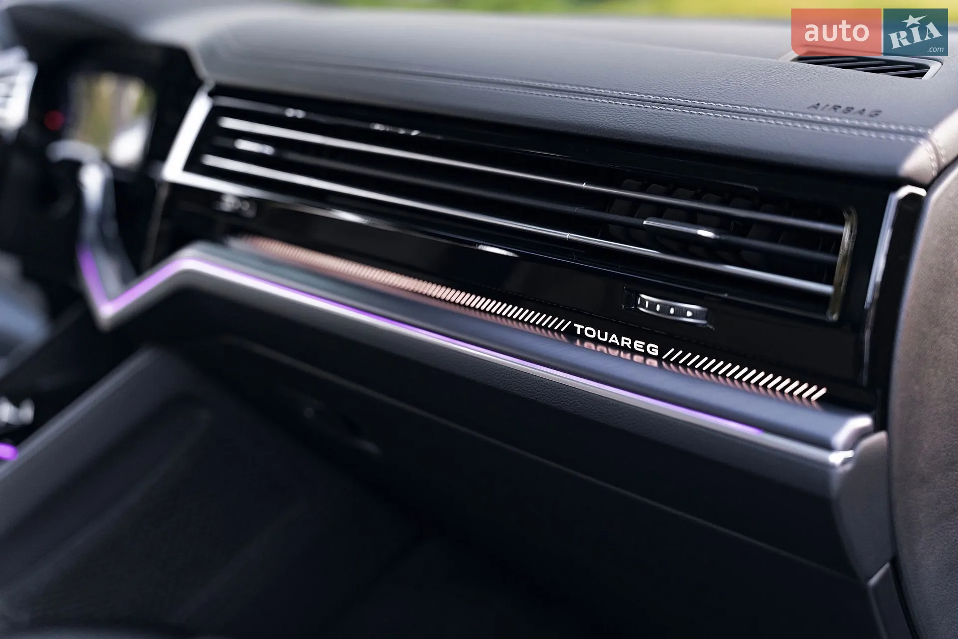 2023 Volkswagen Touareg - мініатюра 47