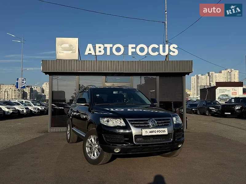 Volkswagen Touareg