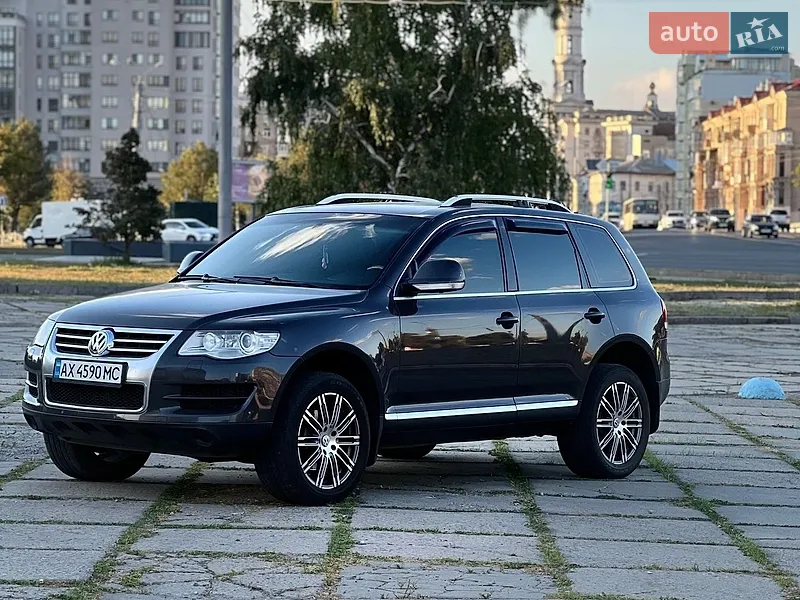 Volkswagen Touareg