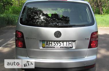 Мінівен Volkswagen Touran 2007 в Донецьку