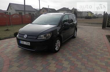 Минивэн Volkswagen Touran 2012 в 