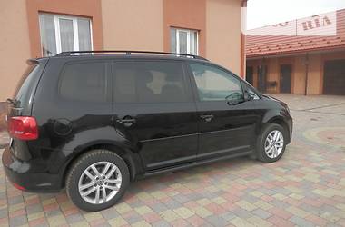 Минивэн Volkswagen Touran 2012 в 