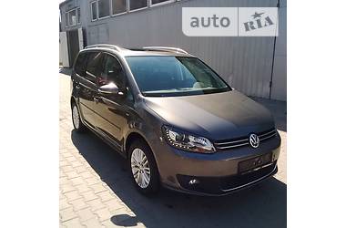 Volkswagen Touran 2015