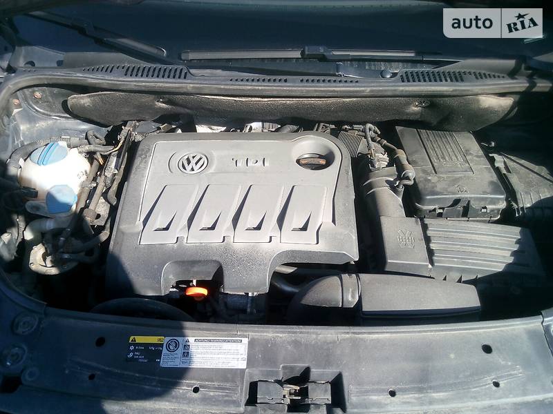 Микровэн Volkswagen Touran 2013 в Луцке фото 17 Микровэн Volkswagen Touran 2013 в Луцке