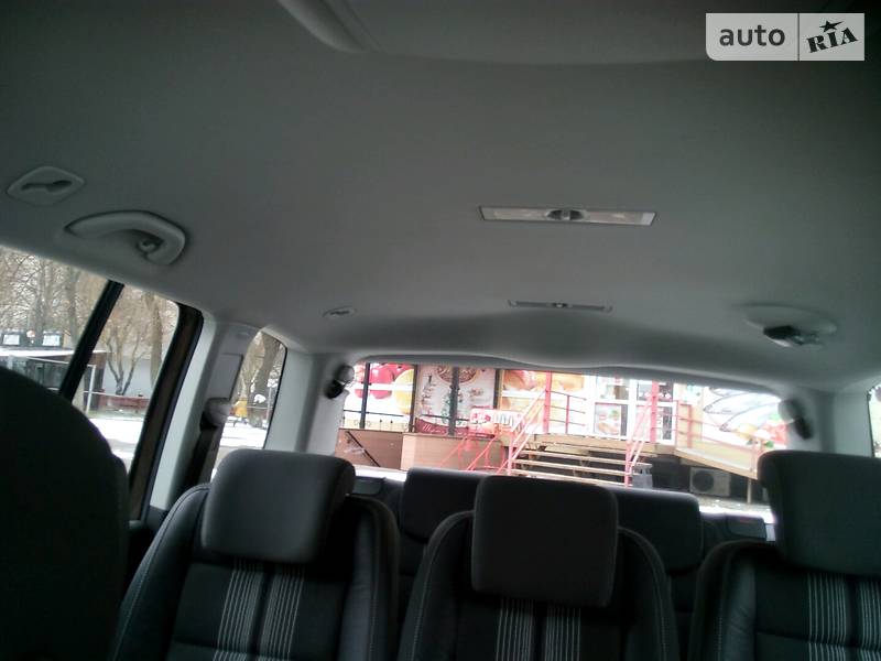 Микровэн Volkswagen Touran 2013 в Луцке фото 41 Микровэн Volkswagen Touran 2013 в Луцке