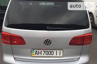 Минивэн Volkswagen Touran 2012 в Мариуполе